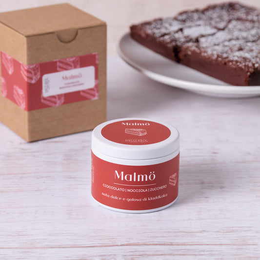 candela Malmo ispirata al nord europa al profumo di cioccolato e pralina alla nocciola