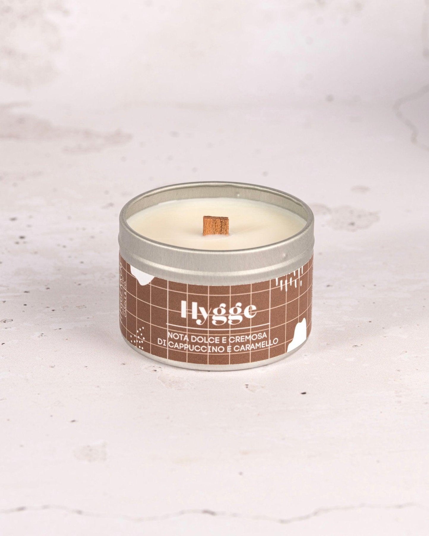 Candela Hygge | caramello e cappuccino - Hyggekrog - Candle&Co